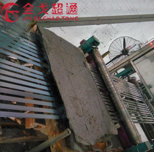 钢带加热烤蓝简介
